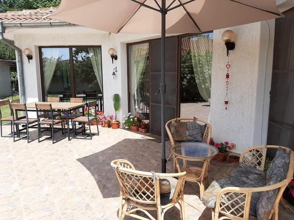 Guesthouse Oasis-沙布拉 外观 照片