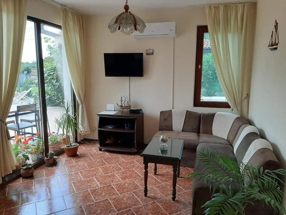 Guesthouse Oasis-沙布拉 外观 照片